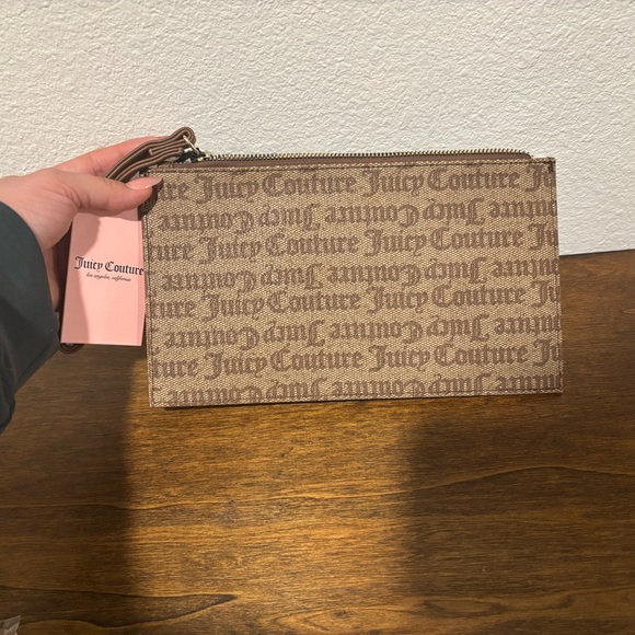 NWT Juicy Couture Brown Logo Clutch - Picture 4 of 5